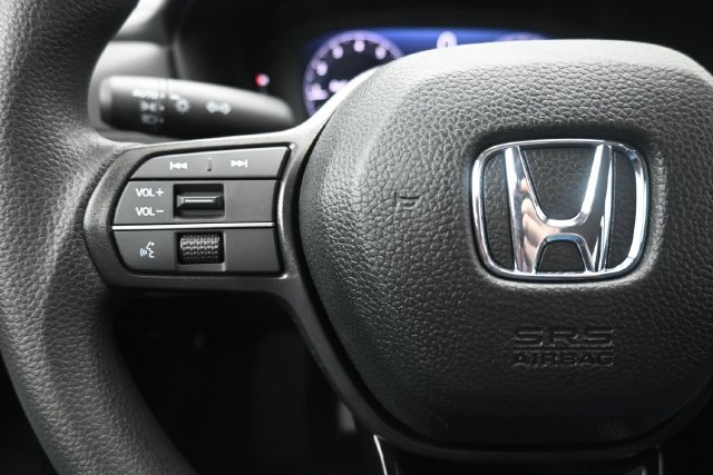 New 2026 Platinum White Pearl Honda LX image 17