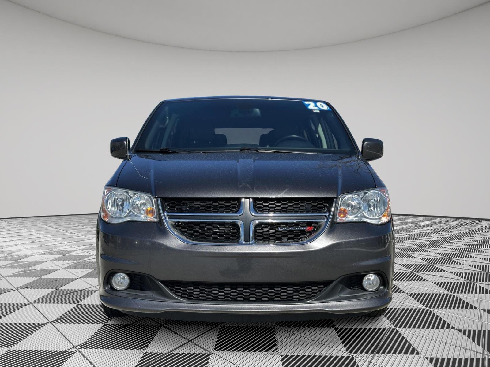 Used 2020 Dodge Grand Caravan SXT with VIN 2C4RDGCG8LR169030 for sale in Kansas City