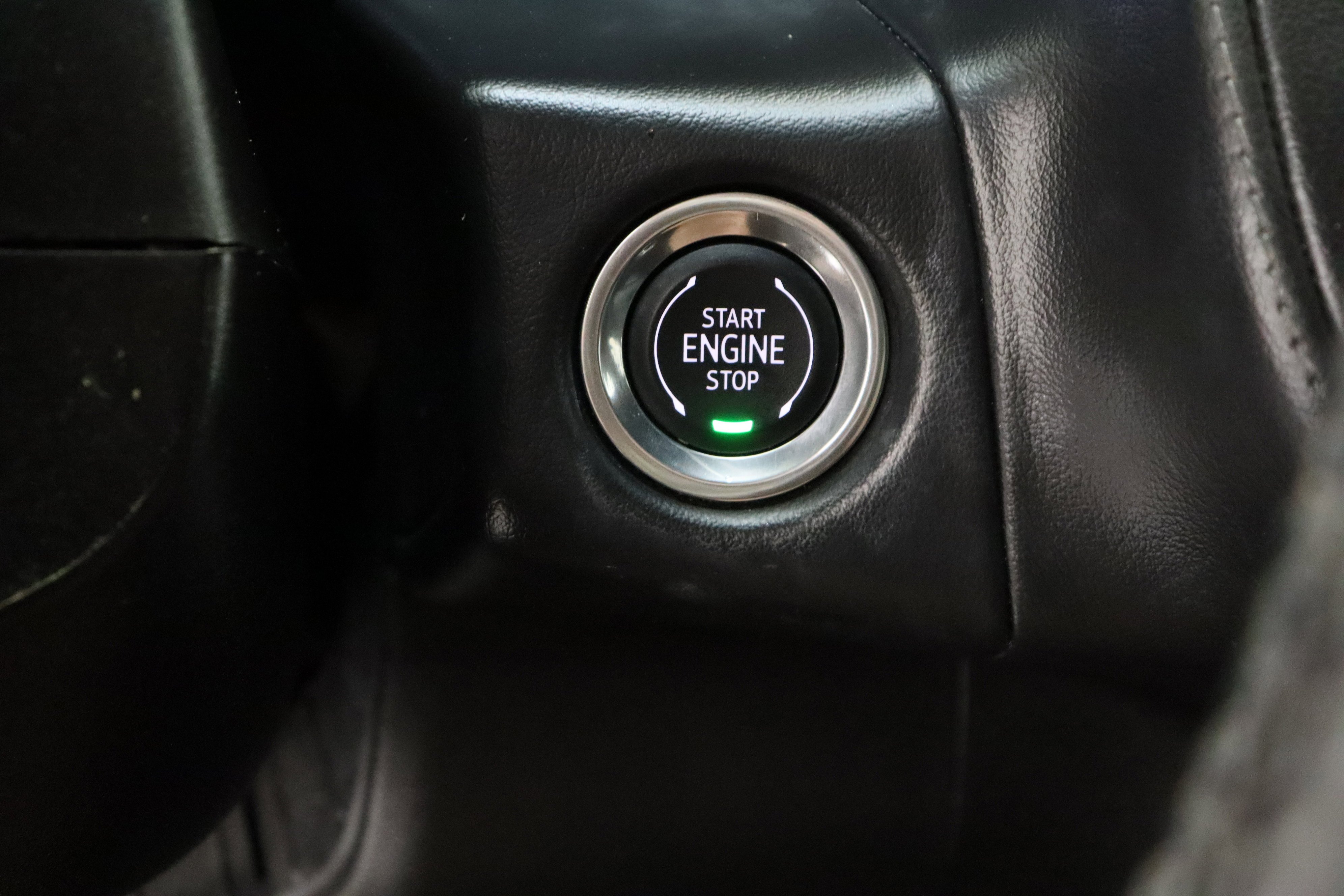 Used 2024 Black Chevrolet Z71 5.3L image 19