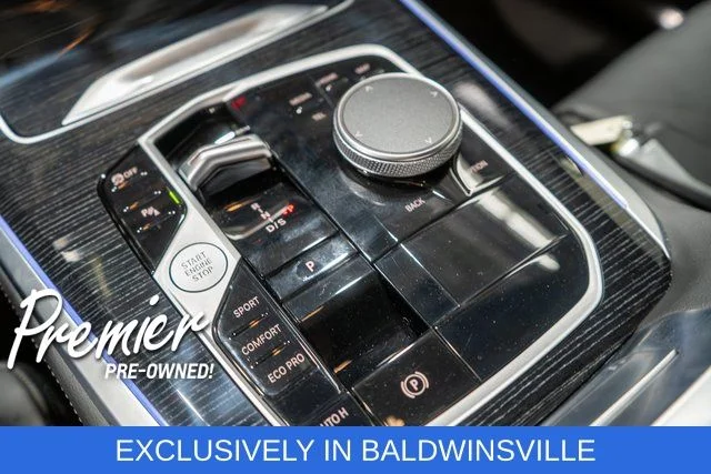 Used 2026 White BMW sDrive40i image 41
