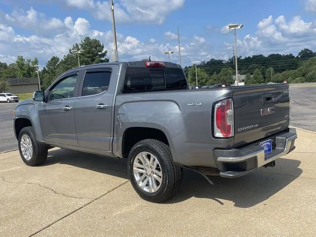 Used 2018 Gray GMC SLT image 4
