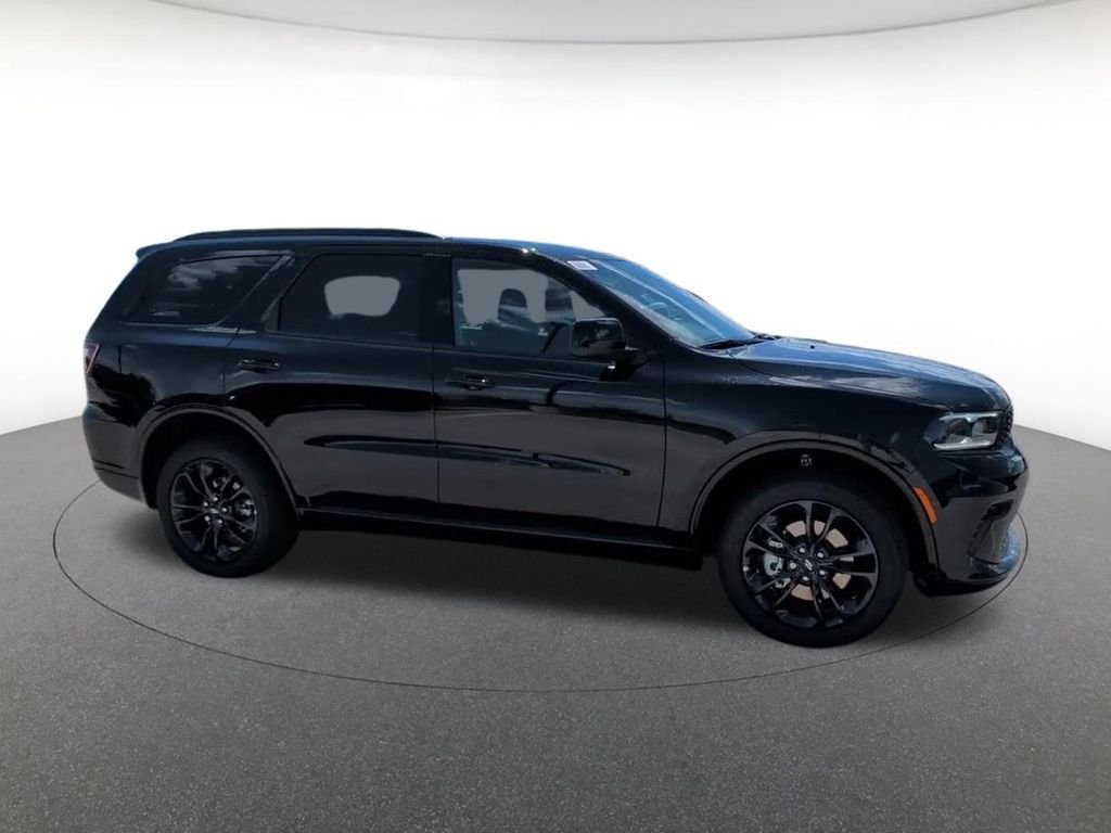 New 2026 Diamond Black Clear-Coat Exterior Paint Dodge GT image 5