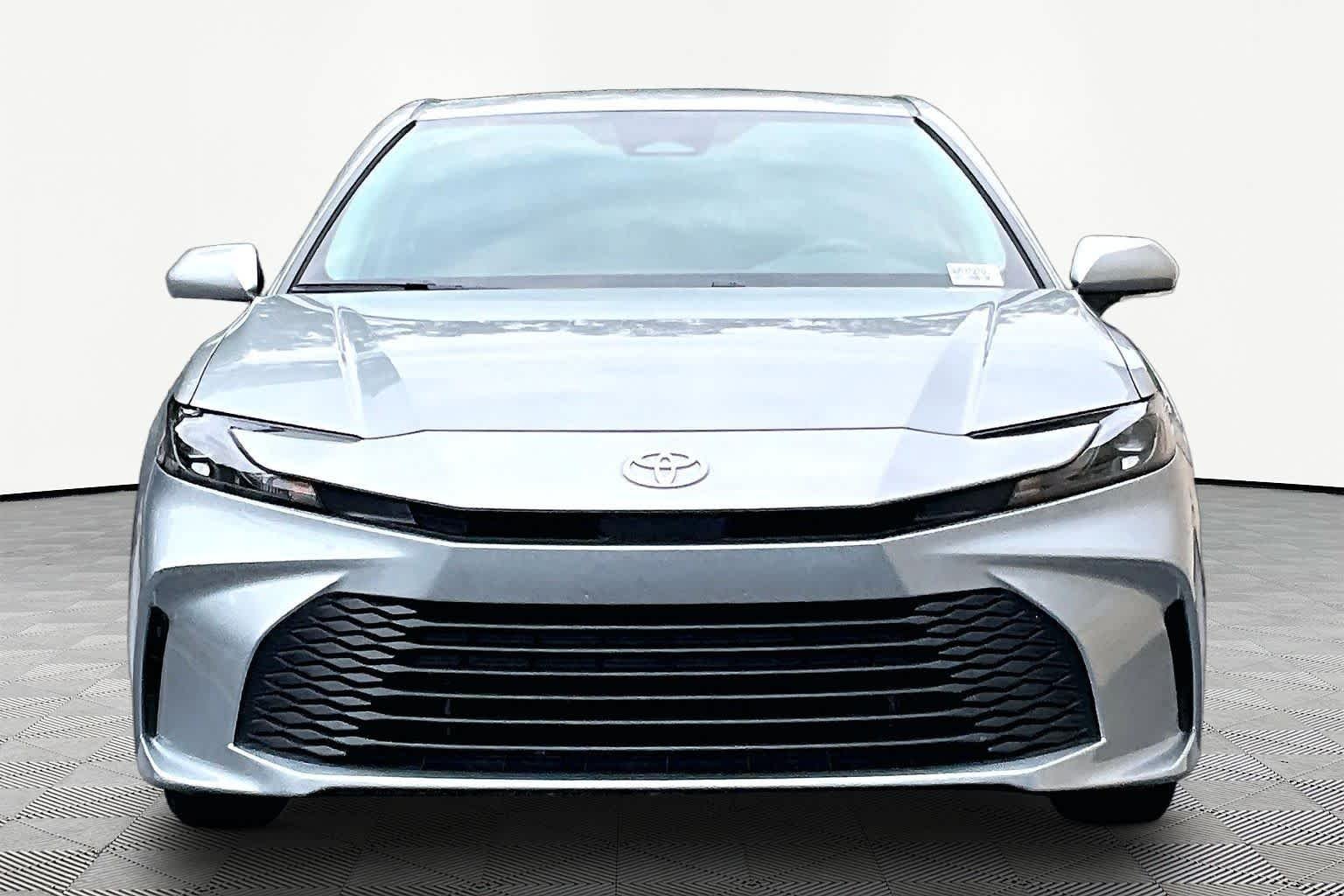 Used 2025 Celestial Silver Metallic Toyota LE image 4