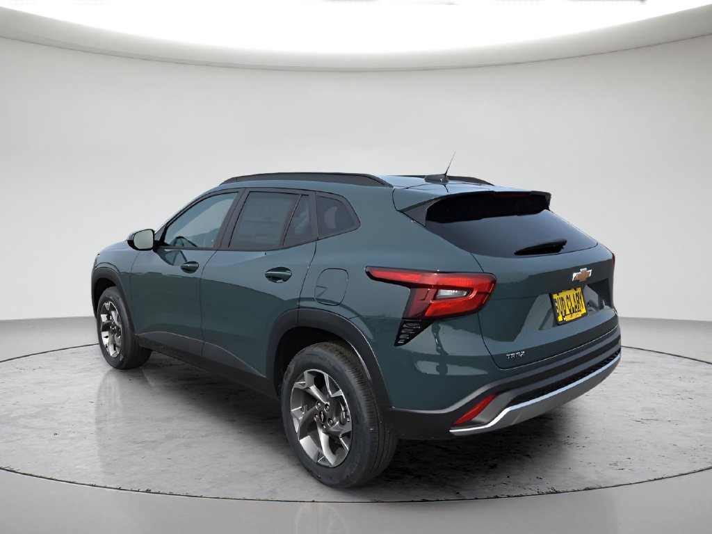 2026 Chevrolet Trax LT - Photo 7