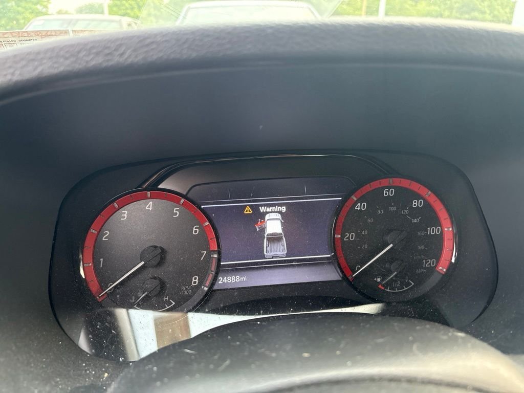 Used 2023 Gray Nissan PRO-4X image 5