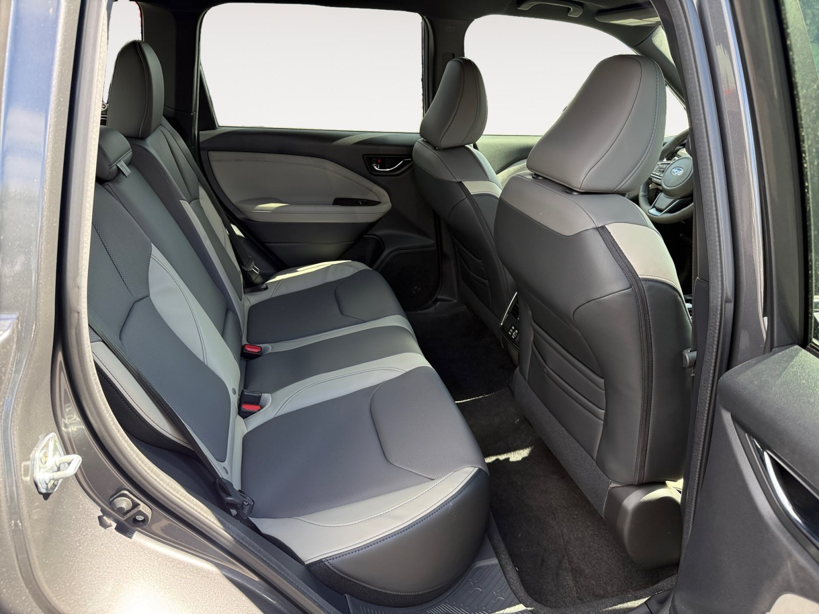 New 2026 MAGNETITE GRAY METALLIC Subaru Limited image 18