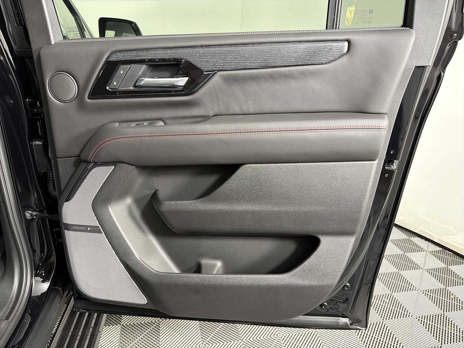 New 2026 Onyx Black GMC AT4 Ultimate image 18