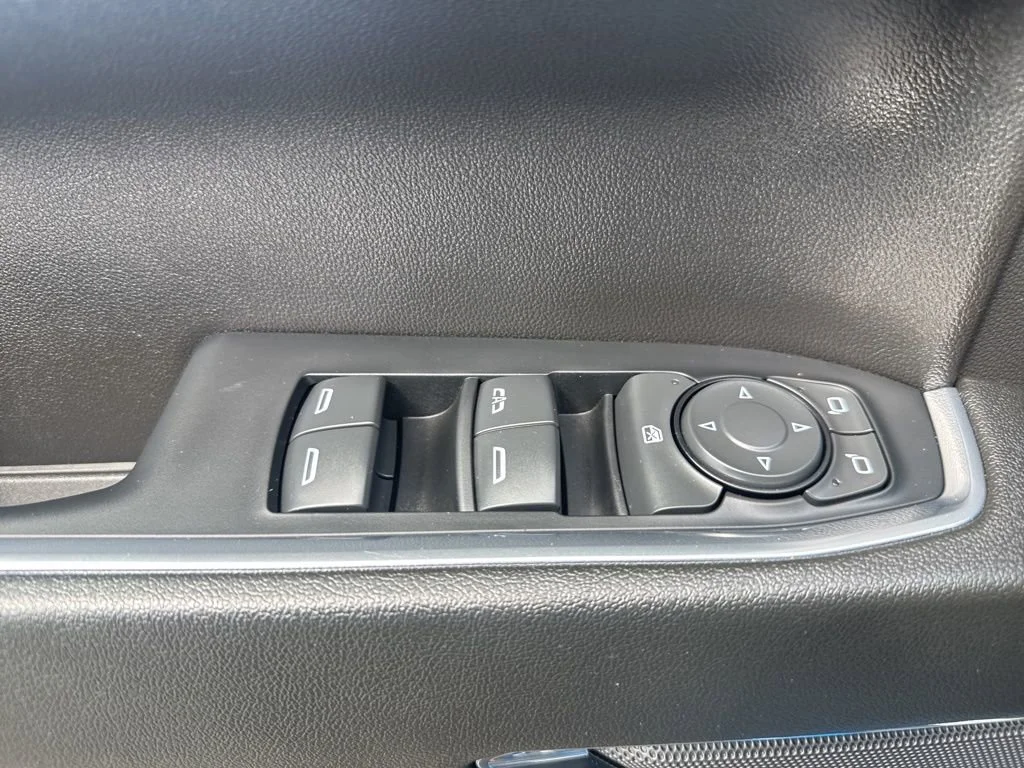 Used 2023 Glacier Blue Metallic Chevrolet LT image 27