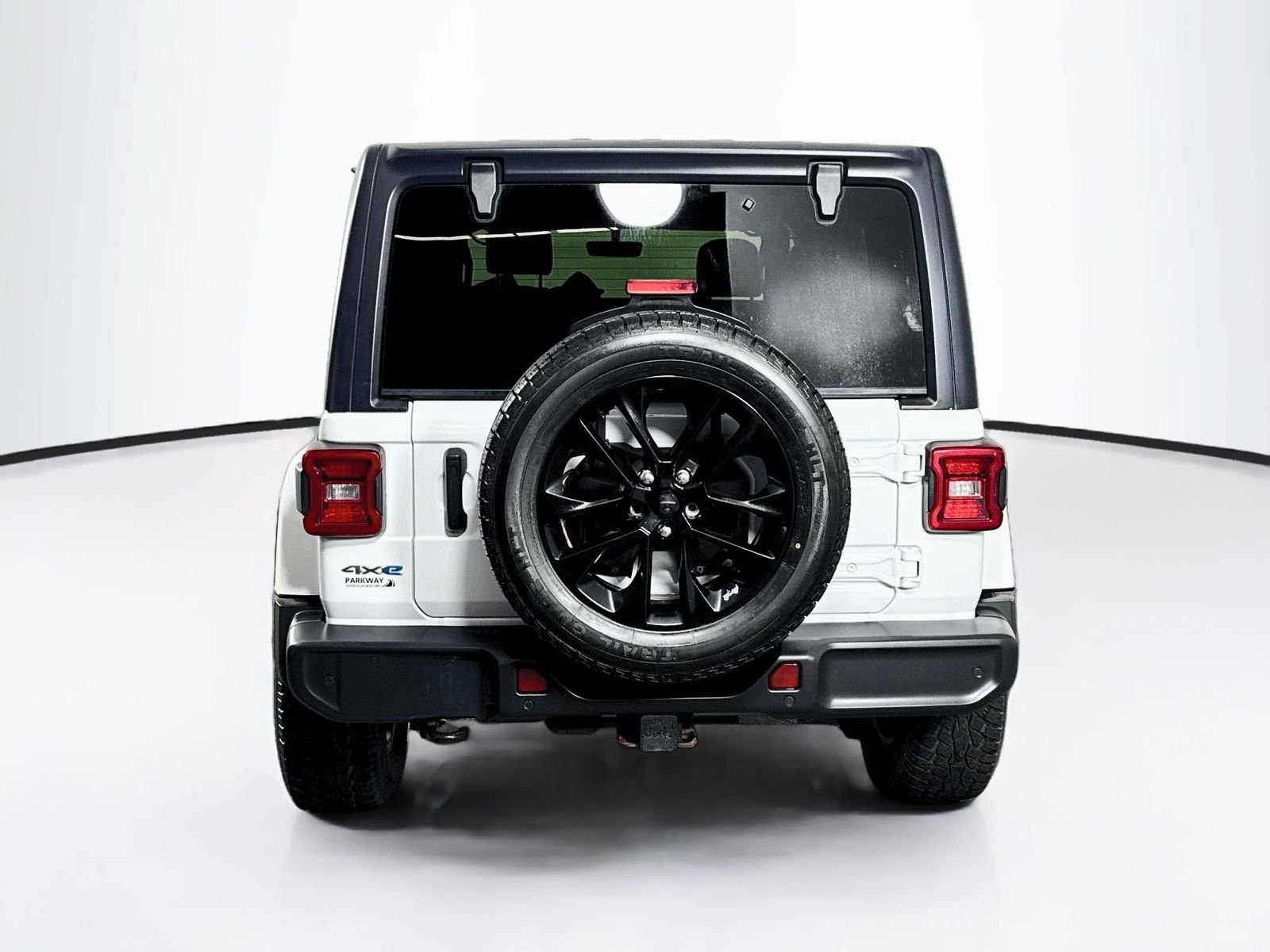 Used 2021 White Jeep Unlimited Sahara 4xe image 7