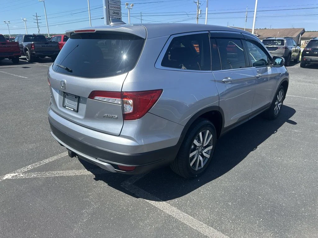 Used 2019  Honda EX-L image 8