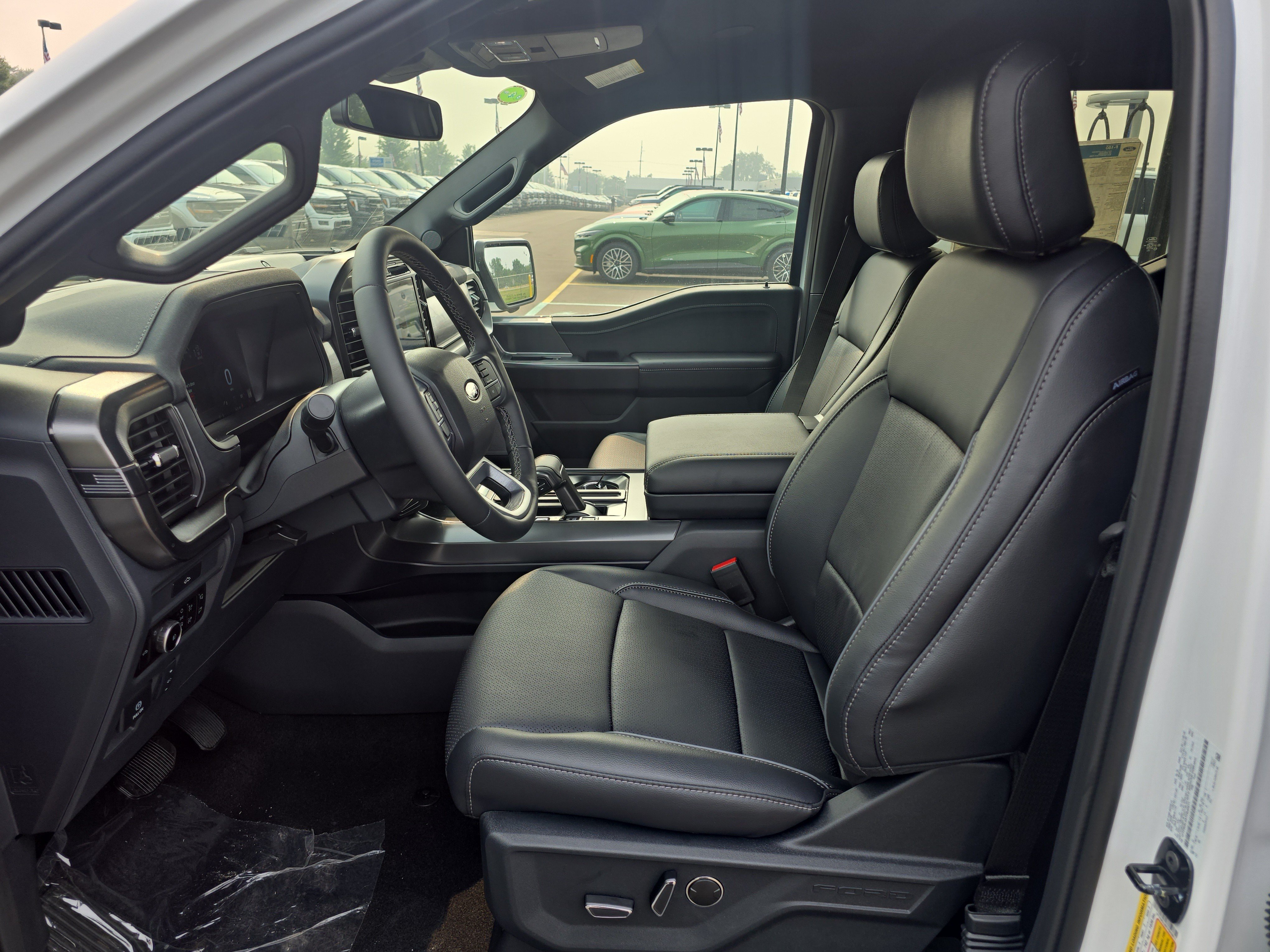 New 2026 Oxford White Ford Lariat® image 13