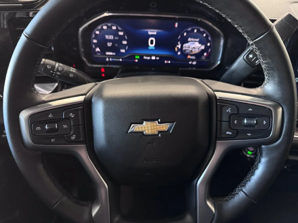 2025 Chevrolet Silverado 1500 LT - Photo 14