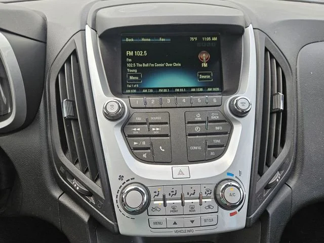 Used 2016 SILVER ICE METALLIC Chevrolet L image 15