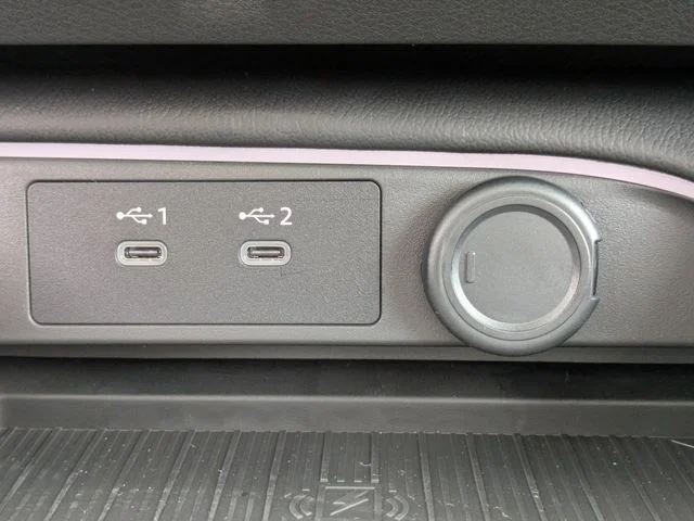 New 2026 Bluestone Pearl / Super Black Two-tone Nissan SR image 22