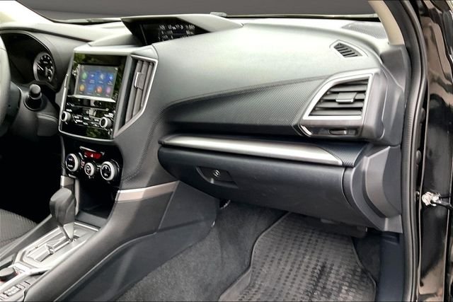Used 2022 Black Subaru Premium image 15