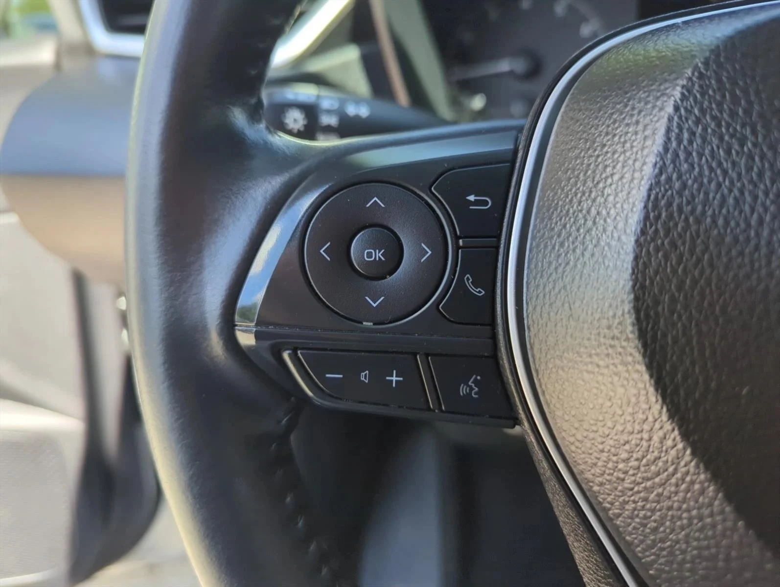 Used 2024 Classic Silver Metallic Toyota SE image 16