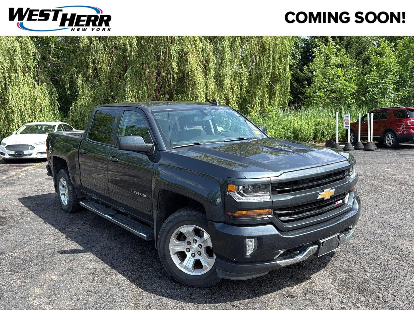 Used 2018 Graphite Metallic Chevrolet LT image 1