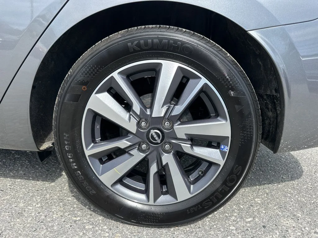 Used 2025 Gray Nissan 1.6 SV image 24
