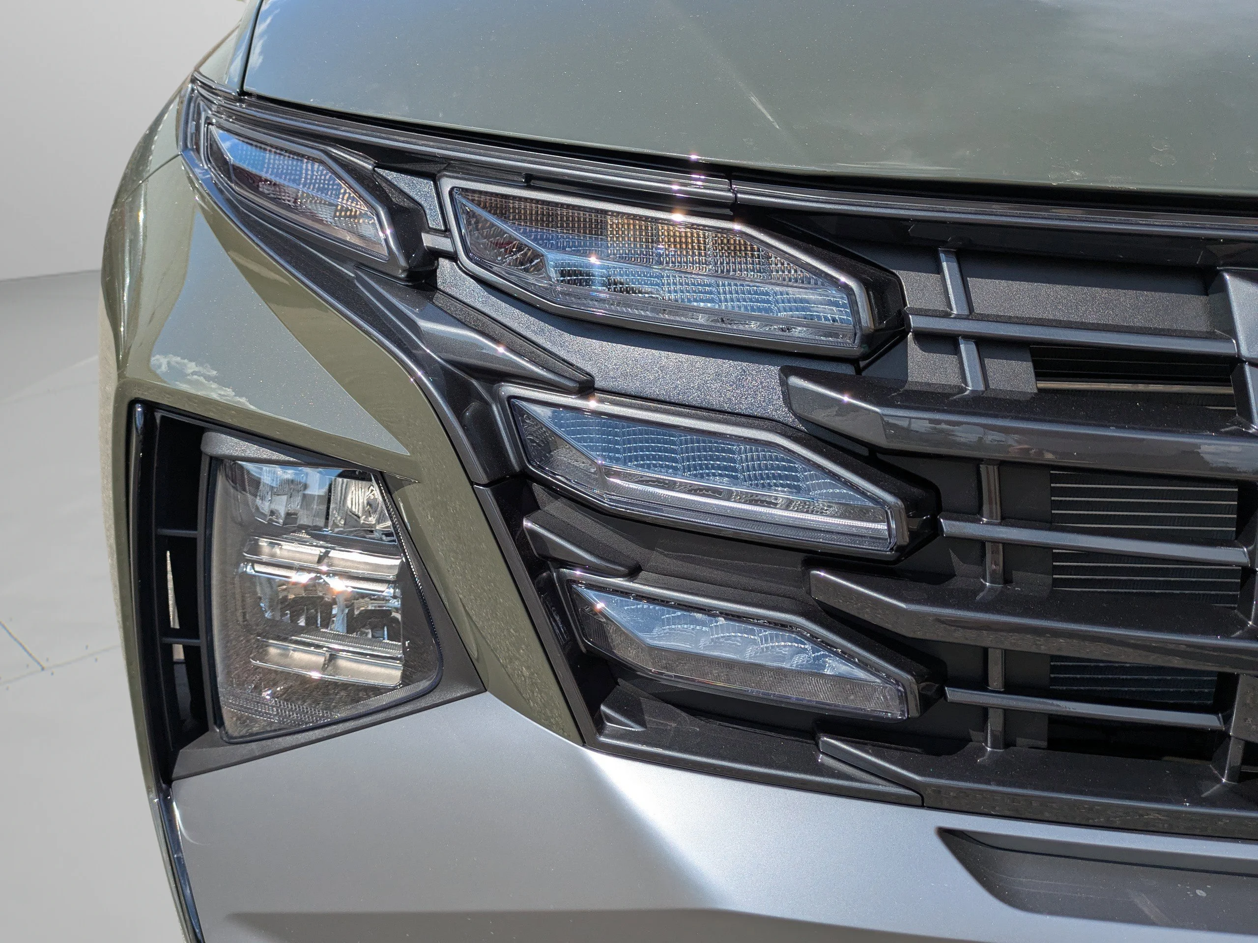 Used 2026 Rockwood Green Hyundai SEL image 25