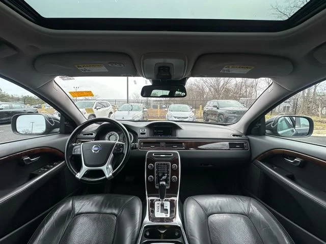 Used 2012 Volvo XC70 3.2 Premier Plus with VIN YV4940BZ8C1140039 for sale in Richmond, VA