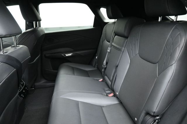 Used 2024 White Lexus 350 image 16