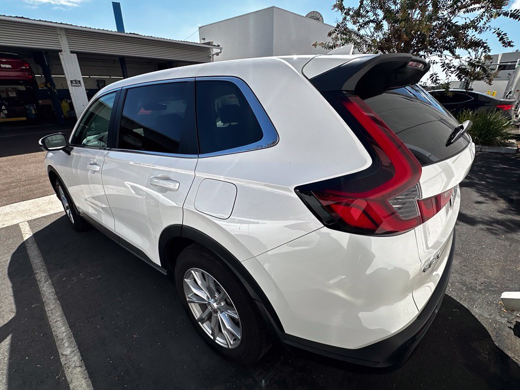 Used 2024 Platinum White Pearl Honda EX-L image 26