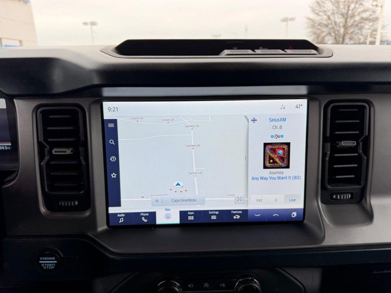 2023 Ford Bronco 4-Door Outer Banks - Photo 13