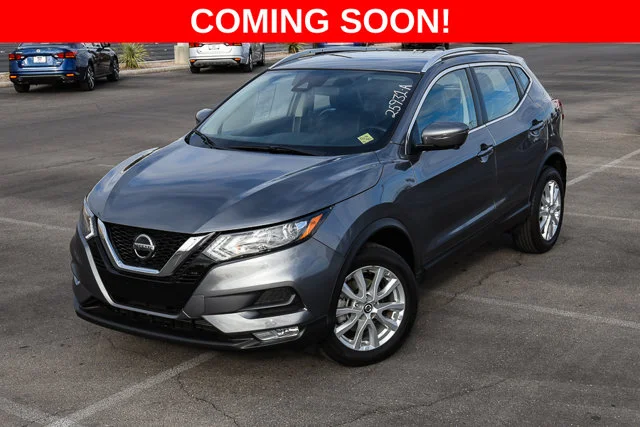 Used 2020 Gray Nissan SV image 9