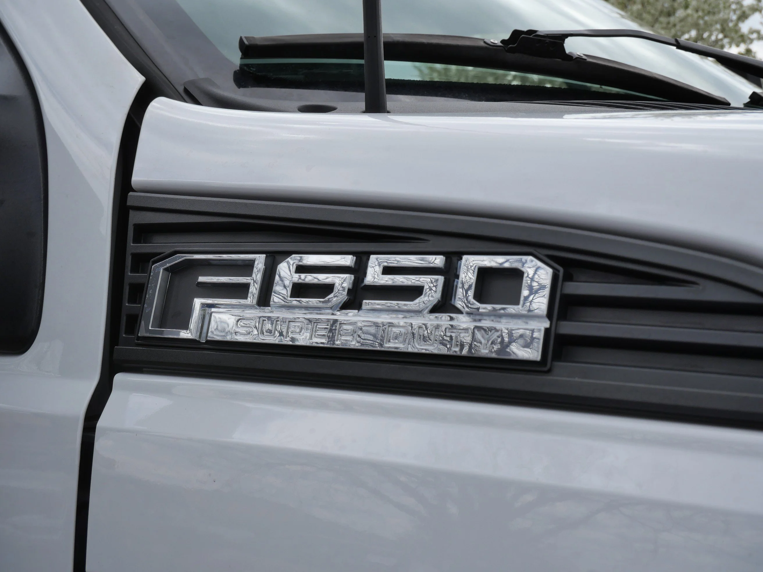Used 2023 Oxford White Ford Base image 9