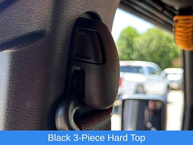 Used 2018 Gray Jeep Unlimited Sahara image 20