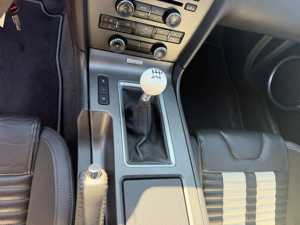 Used 2014 Blue Ford Shelby GT500 image 15