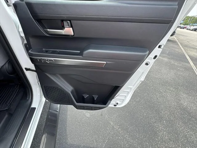 Certified Used 2025 ICE CAP Toyota  image 16