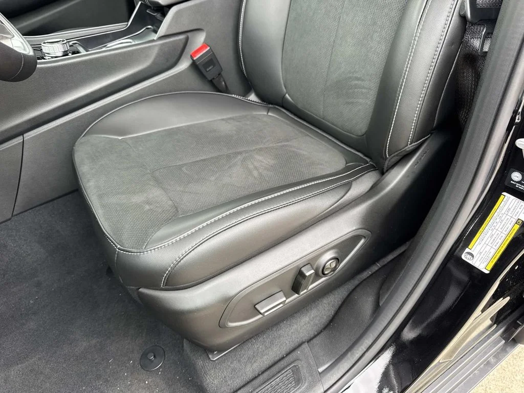 New 2026 Black Jeep Laredo image 34