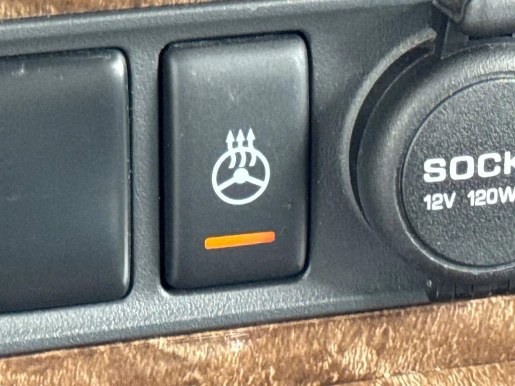 Used 2017 Smoky Quartz INFINITI Base image 49