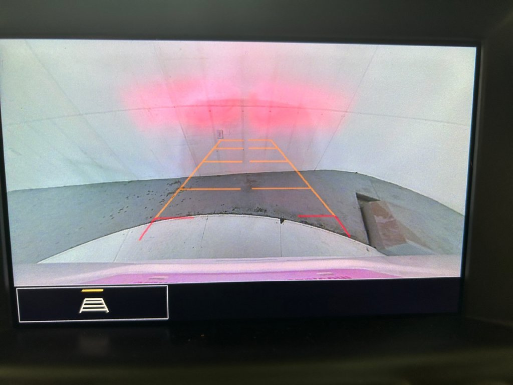 Used 2024 White GMC SLE image 22