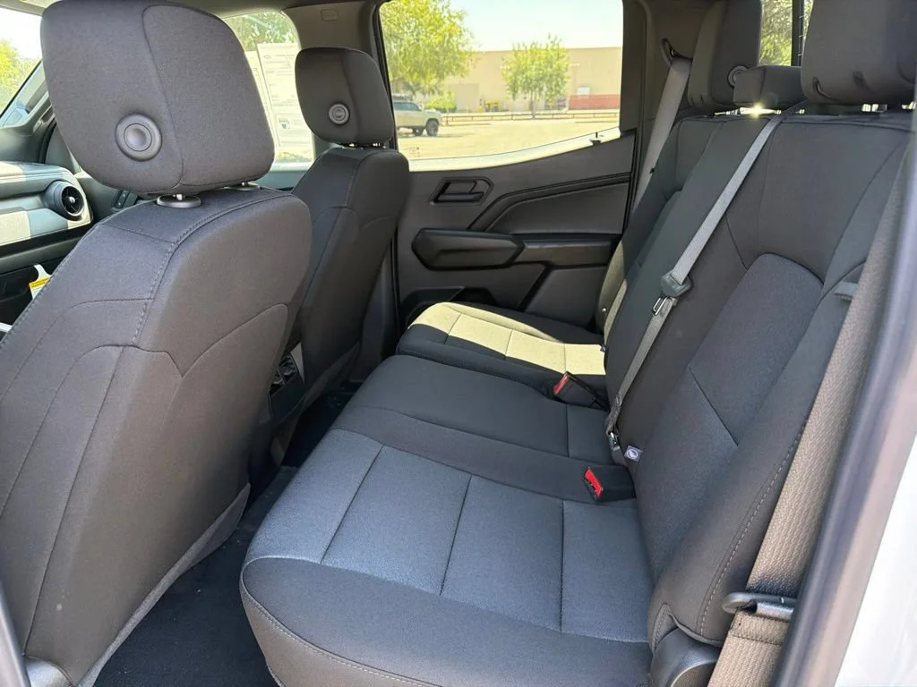 2026 Chevrolet Colorado Work Truck - Photo 8