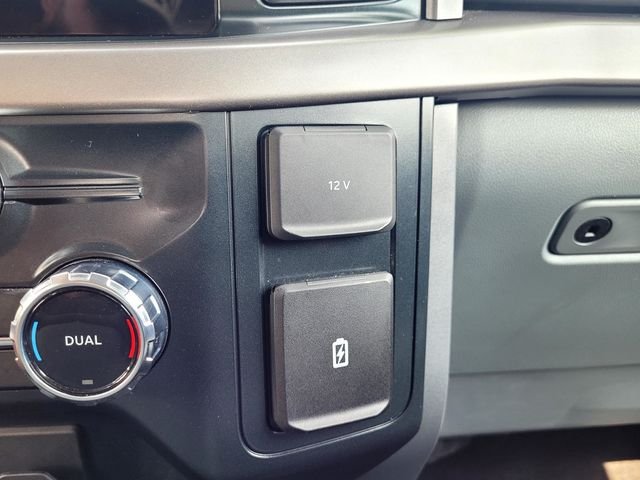 Used 2025 Silver Ford XLT image 17