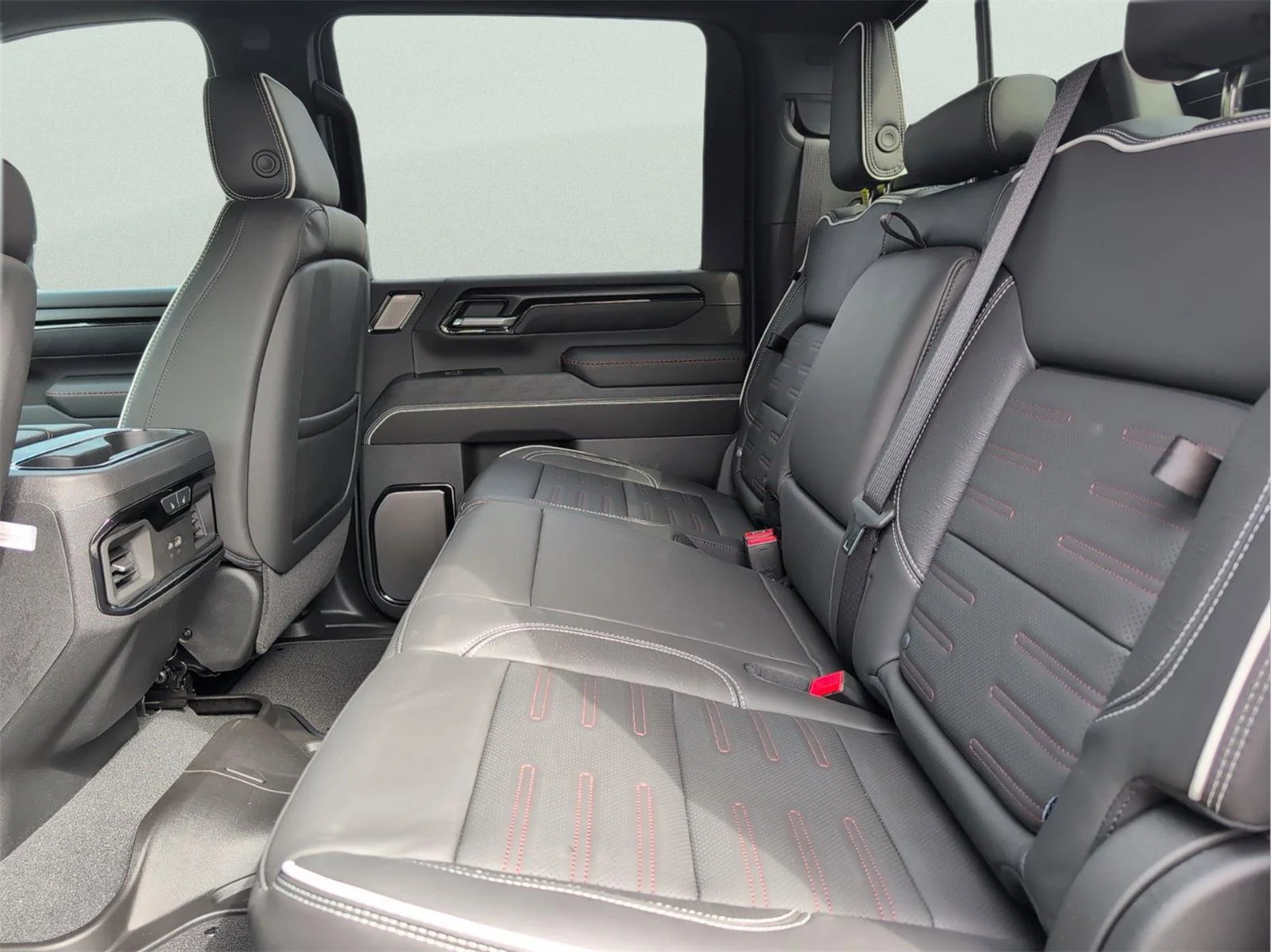 New 2026 Sterling Metallic GMC AT4X image 11