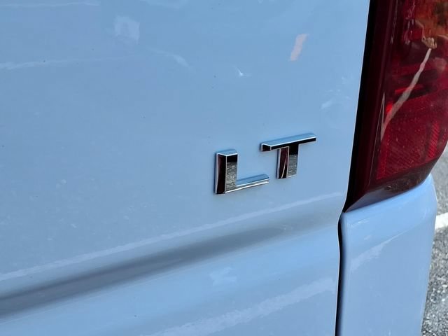 New 2026 Summit White Chevrolet LT image 19