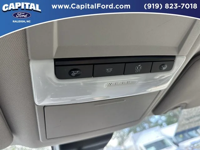 Used 2025 Black Nissan 2.5 SV image 32