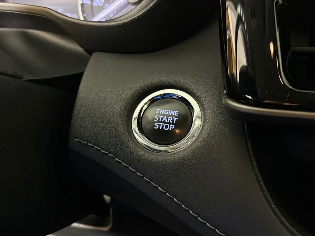 Used 2023 Black Toyota L image 23