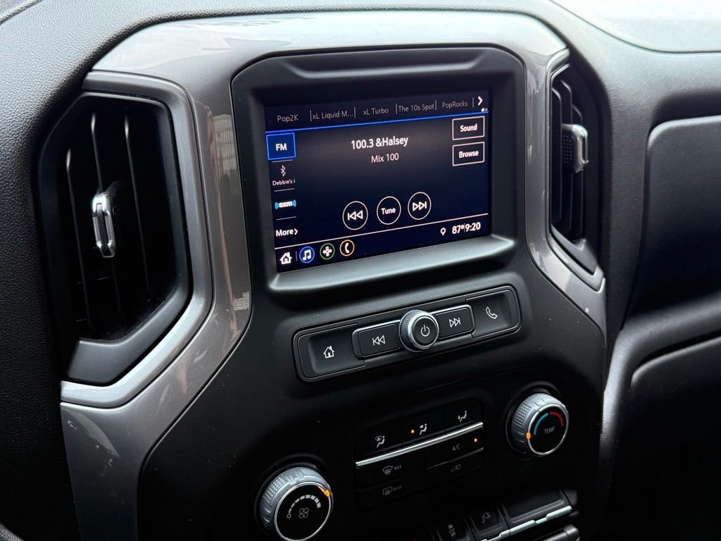 Used 2022 Black Chevrolet Custom image 20