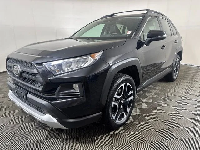 Used 2020 Midnight Black Metallic Toyota Adventure image 8