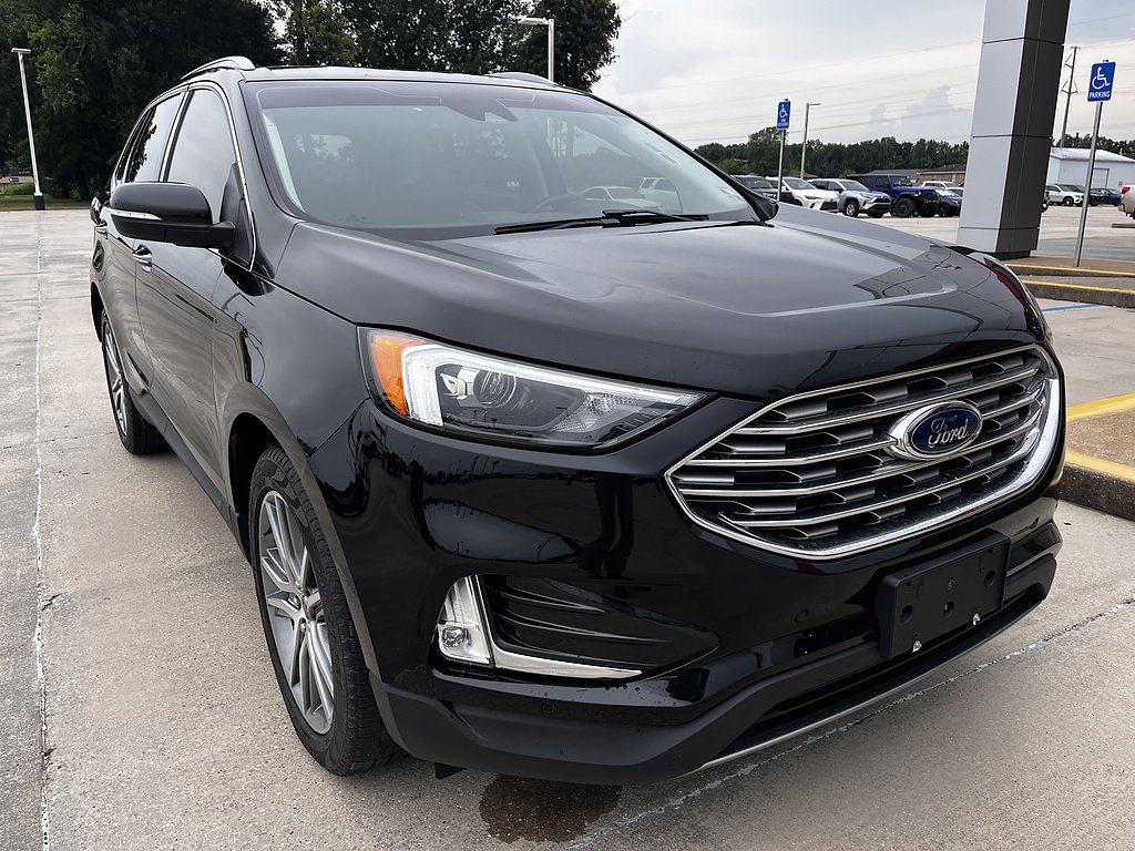 2023 Ford Edge