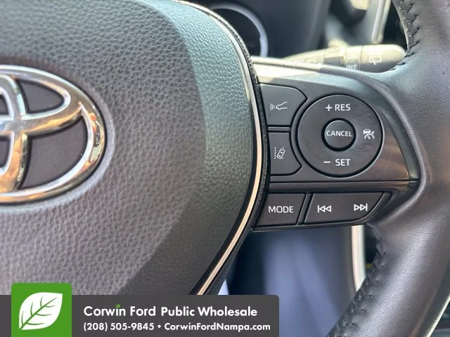 Used 2019 Gray Toyota Limited image 19