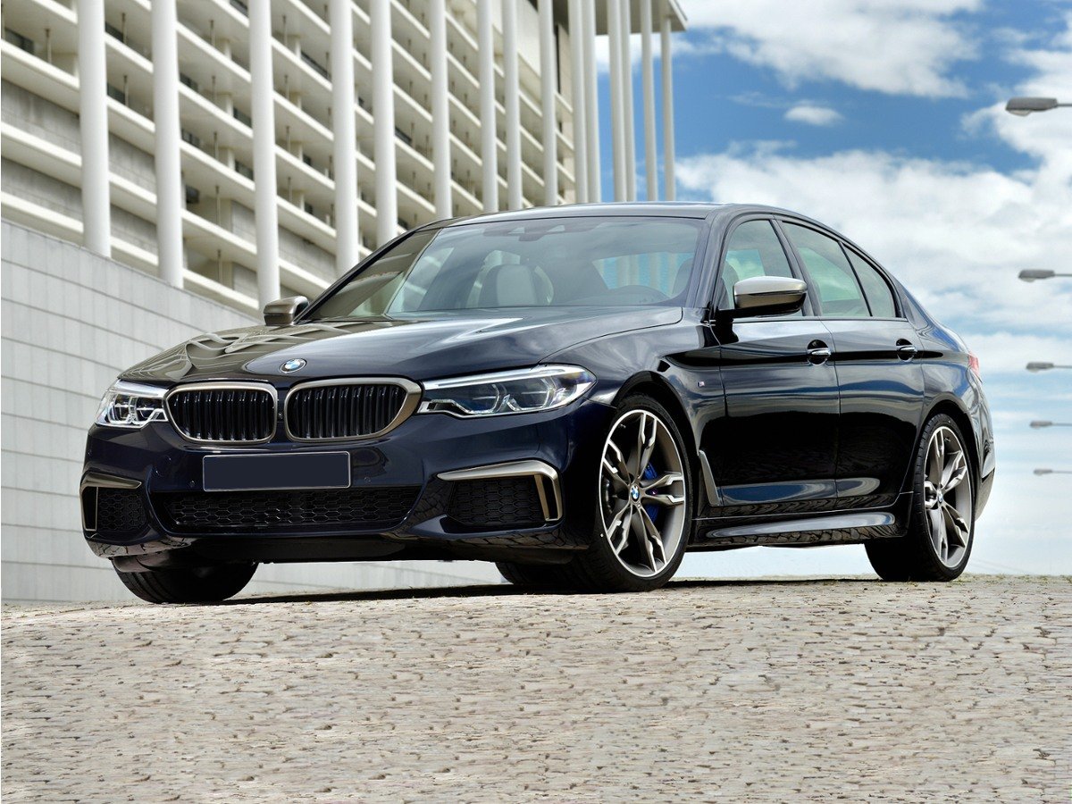 2018 BMW 5 Series M550i xDrive Sedan's photo