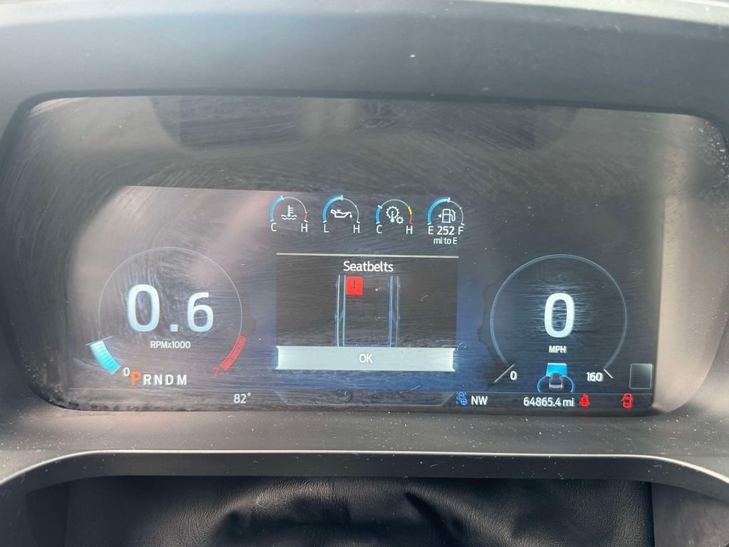 Used 2022  Ford Limited image 26