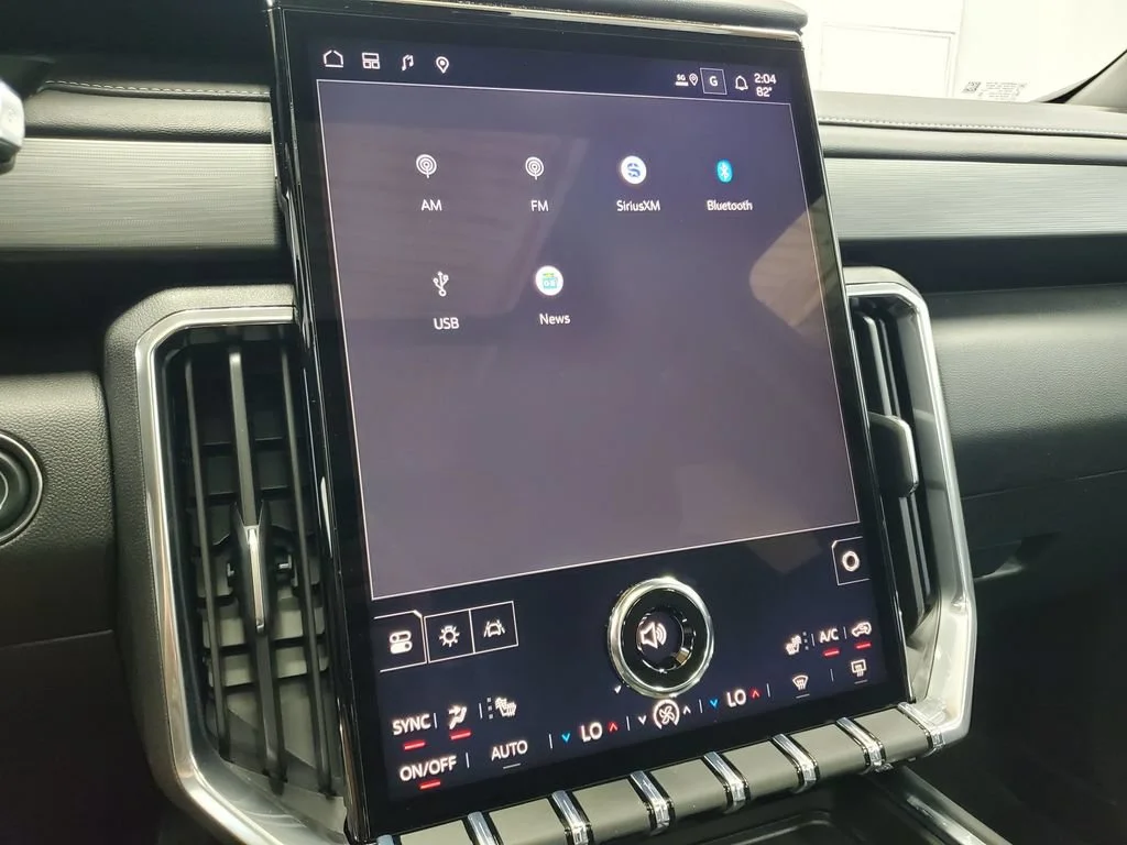 2026 GMC Acadia Elevation - Photo 14