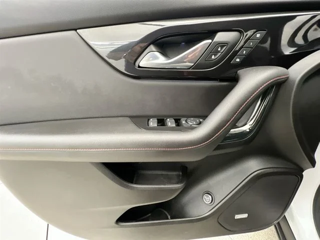 Used 2019 White Chevrolet RS image 21