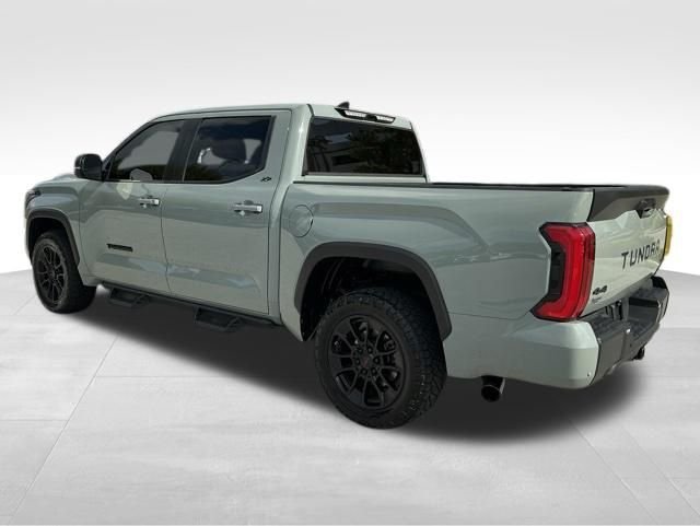Used 2024 Green Toyota SR5 image 5